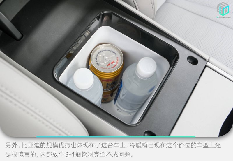 外汇ex平台《明末：渊虚之羽》新截图 女主头戴毛绒头套手持战斧